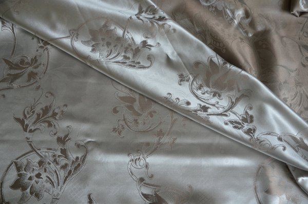 silk fabric Octavia iron 172x166cm 326g