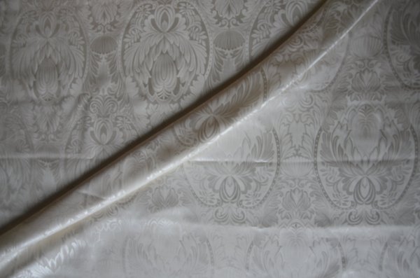 silk fabric La Paz 196x167cm 330g