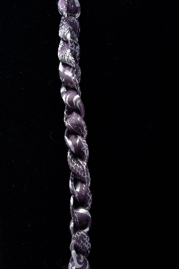 silk chain Blackberry patterned