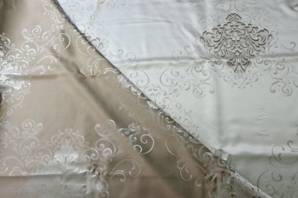 silk fabric  Celesta iron 282x169cm 552g